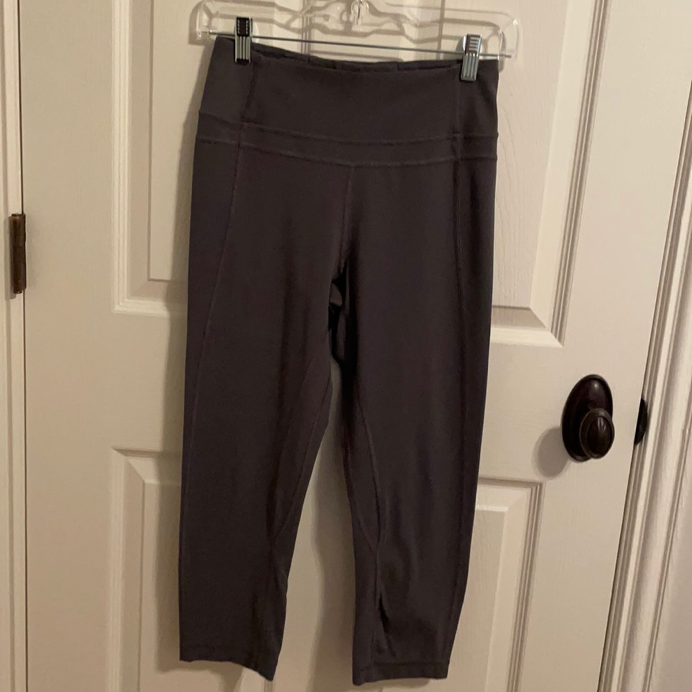 Lululemon Align High Rise Crop 21”